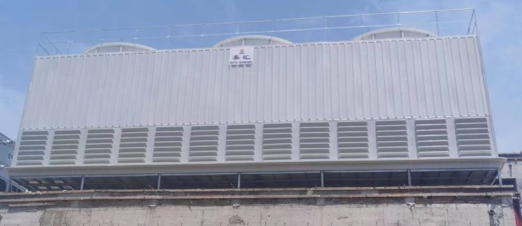 葉縣三臺(tái)方形逆流式并聯(lián)式冷卻塔500T